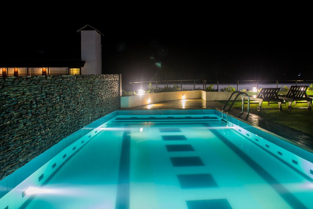 Refresh Hotel هيكادوفا المظهر الخارجي الصورة