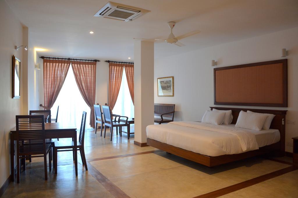 Refresh Hotel هيكادوفا الغرفة الصورة
