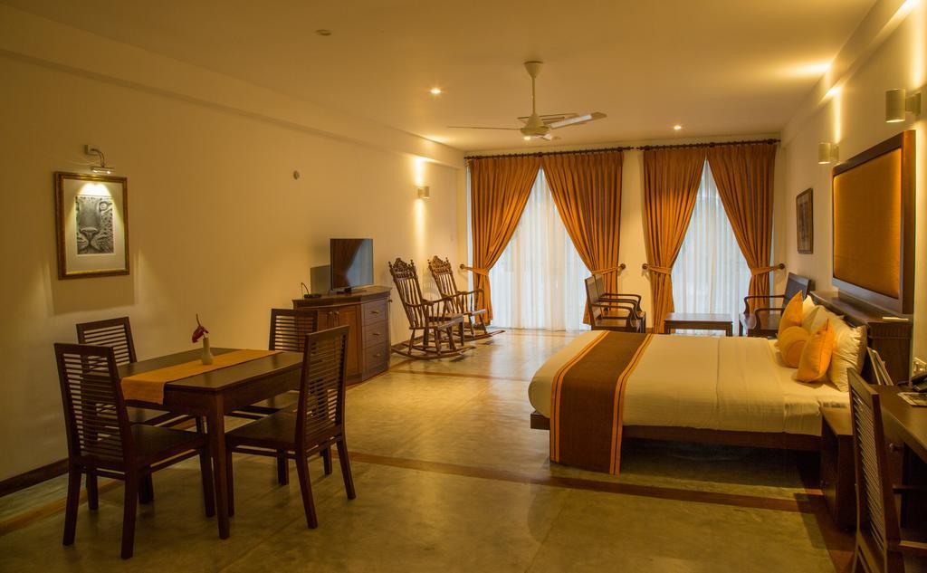 Refresh Hotel هيكادوفا الغرفة الصورة